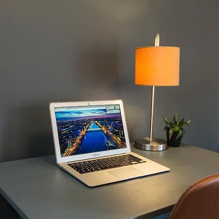 Tipperary House 2* Dublin